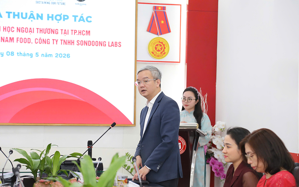 ph-truong-dh-ngoai-thuong-tai-tphcm-hop-tac-cty-cp-viet-nam-food-cty-sondoong-labs-1