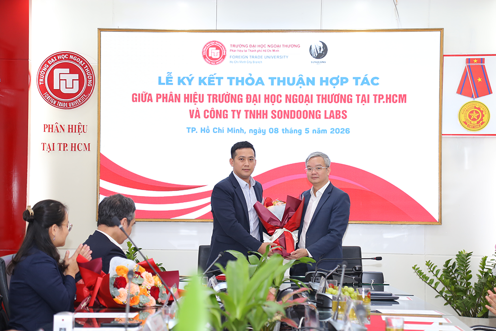ph-truong-dh-ngoai-thuong-tai-tphcm-hop-tac-cty-cp-viet-nam-food-cty-sondoong-labs-7