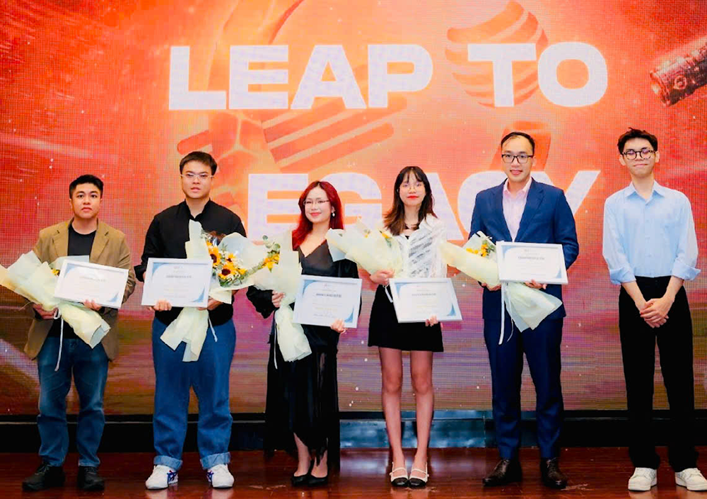 dem-chung-ket-e-contest-14.0-leap-to-legacy-6