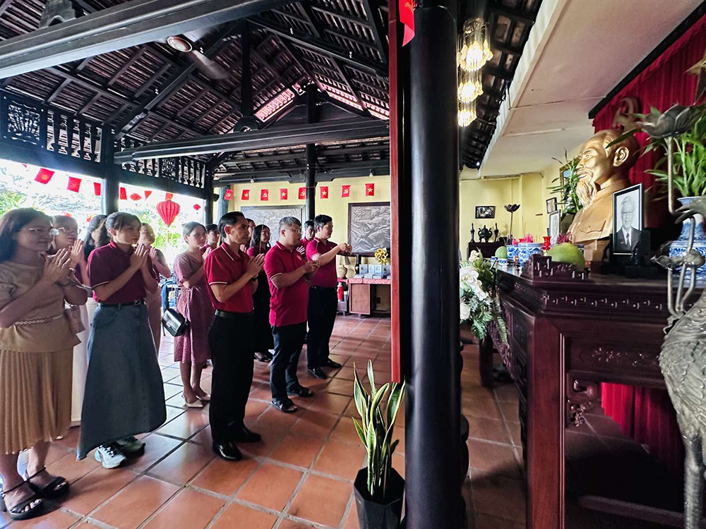 hanh-trinh-ve-nguon-tai-can-cu-biet-dong-sai-gon-4