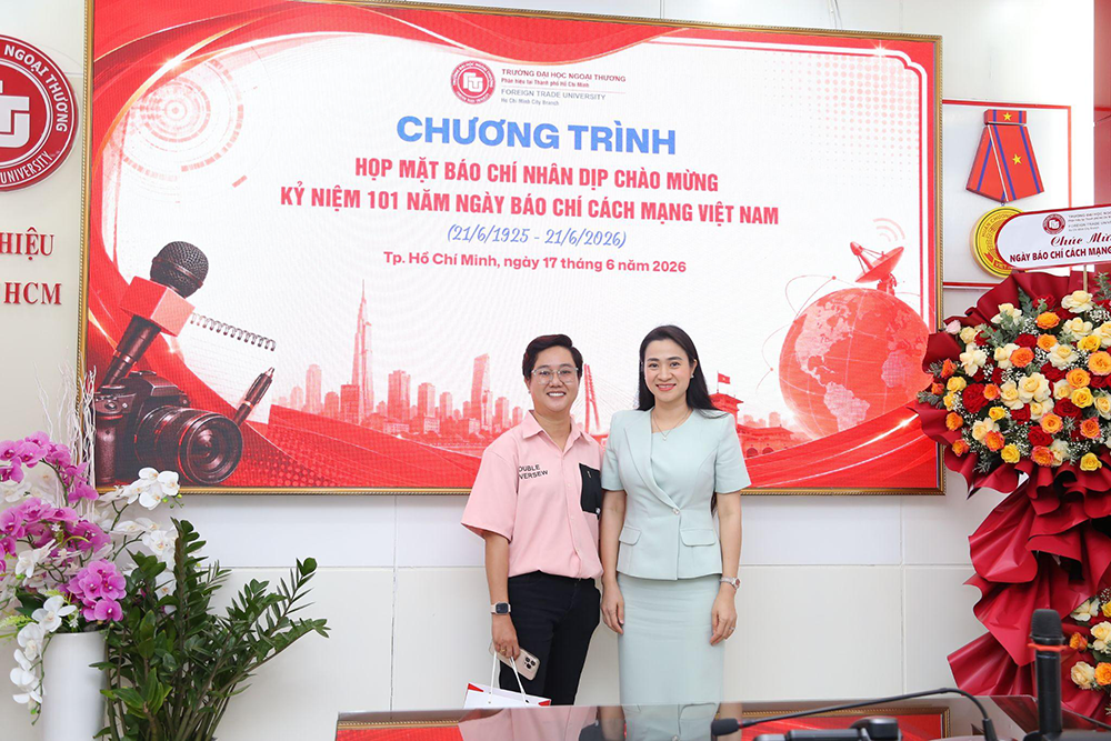 hop-mat-bao-chi-chao-mung-ky-niem-101-nam-ngay-bao-chi-cach-mang-vn-15