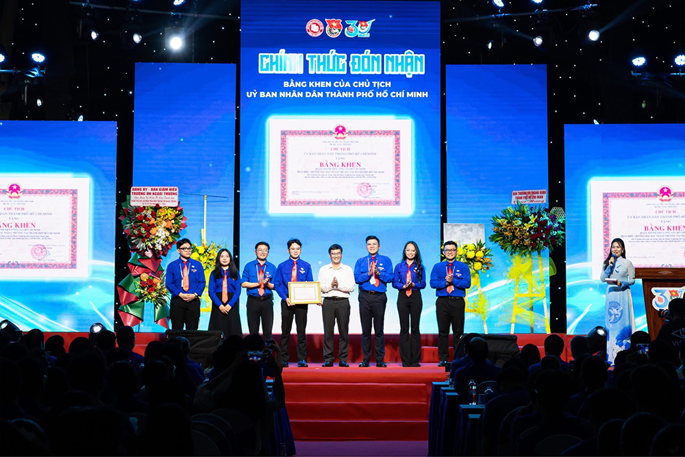 ky-niem-30-nam-thanh-lap-doan-tncs-hcm-phan-hieu-9