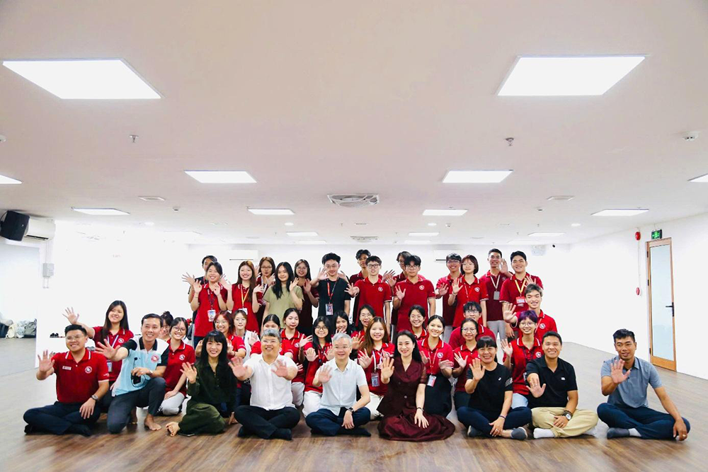 khoi-dau-nam-hoc-moi-2026-2027-lan-toa-tinh-than-doi-moi-7