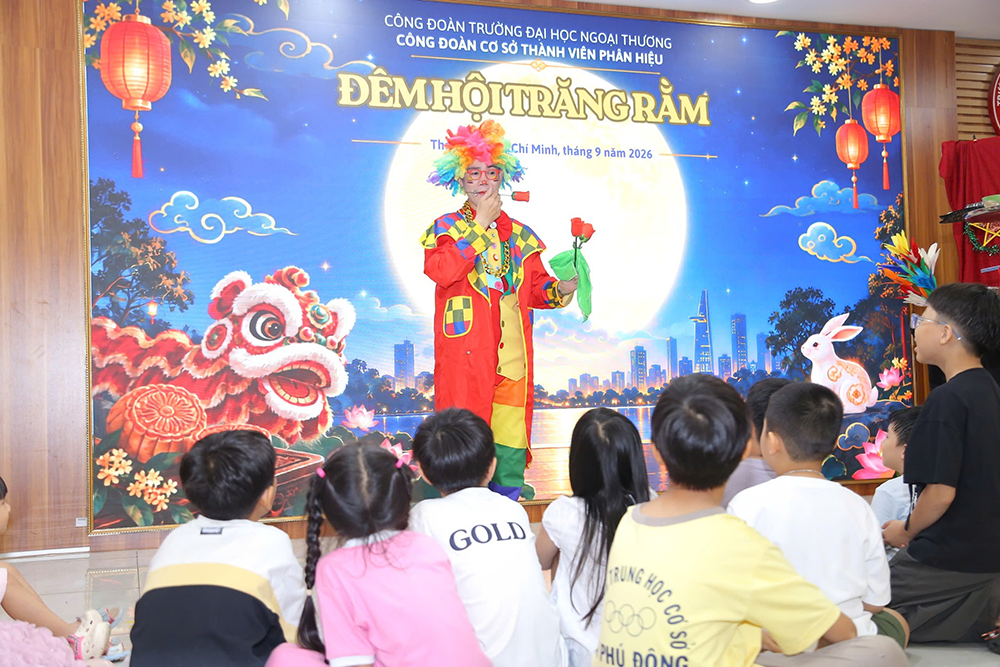 dem-hoi-trang-ram-nam-2026-tao-phan-hieu-5
