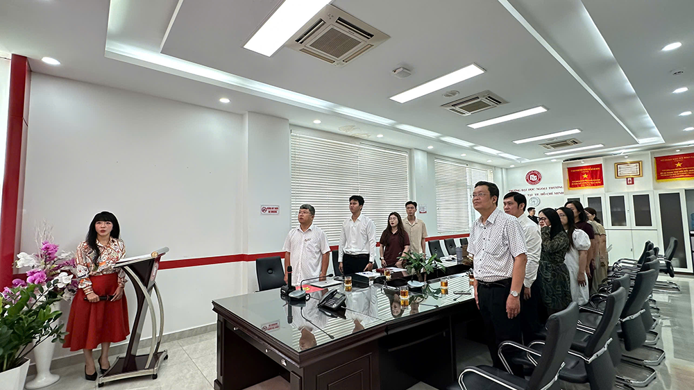 ket-nap-dang-vien-cho-quan-chung-uu-tu-pham-viet-quoc-1