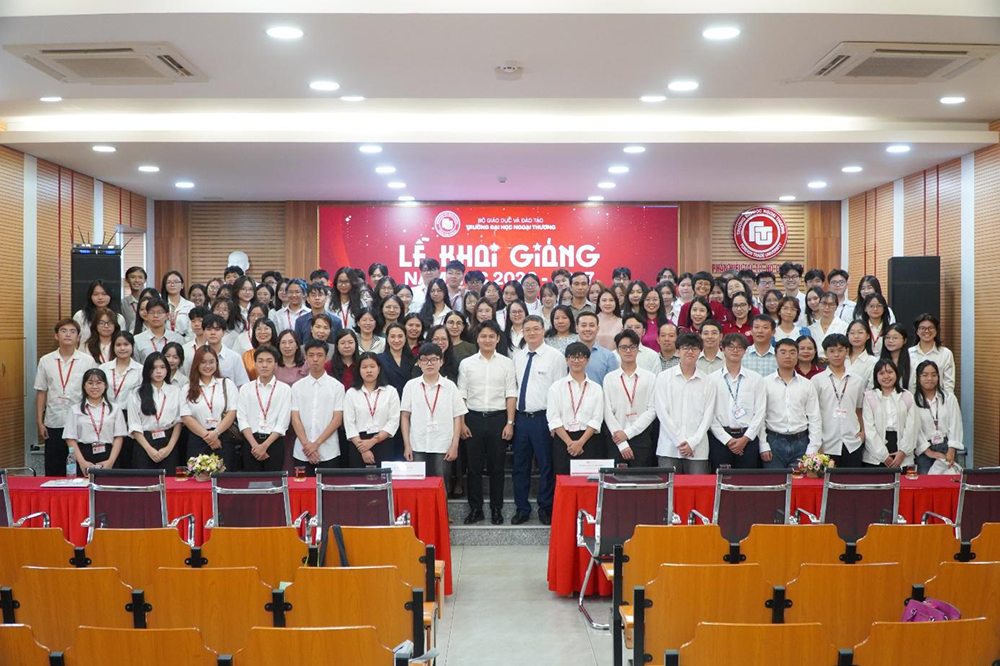 ket-noi-le-khai-giang-toan-quoc-phan-hieu-chao-don-nam-hoc-moi-2026-2027-6