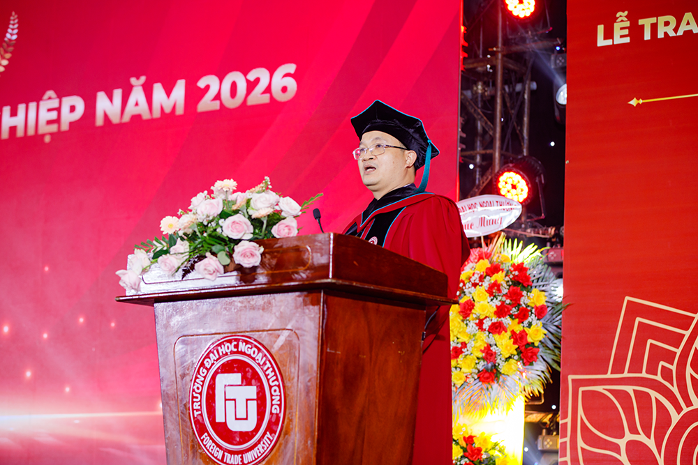 le-trao-bang-tot-nghiep-cua-the-he-dong-hanh-cung-su-chuyen-minh-cua-ph-1