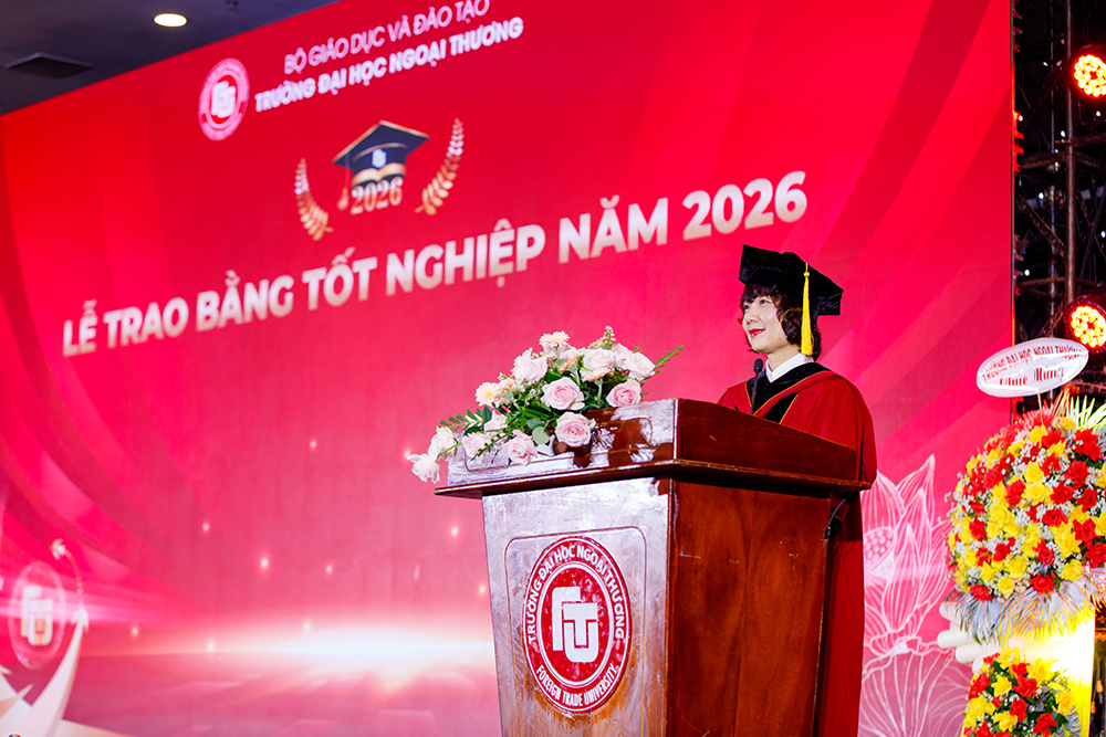 le-trao-bang-tot-nghiep-cua-the-he-dong-hanh-cung-su-chuyen-minh-cua-ph-2