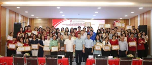 le-tuyen-duong-khen-thuong-gvhd-sv-dat-giai-hk-ii-nh-2025-2026-9