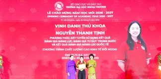 nu-thu-khoa-ngoai-thuong-va-chiec-vong-nguyet-que-tu-ha-noi-tphcm-3