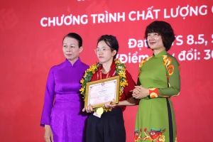 tieng-trong-khai-truong-dau-tien-tai-phan-hieu-4